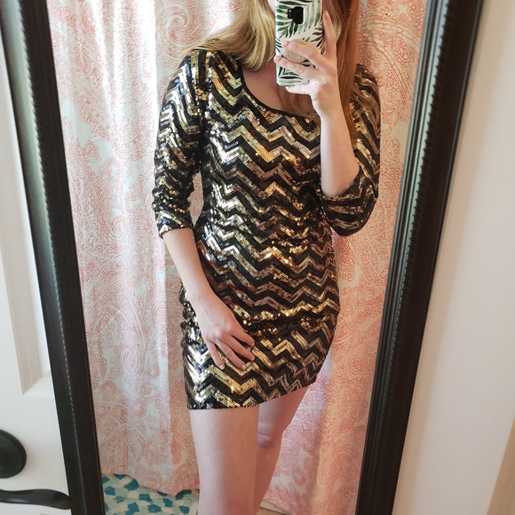 Dresses & Skirts - Sequin Chevron Dress